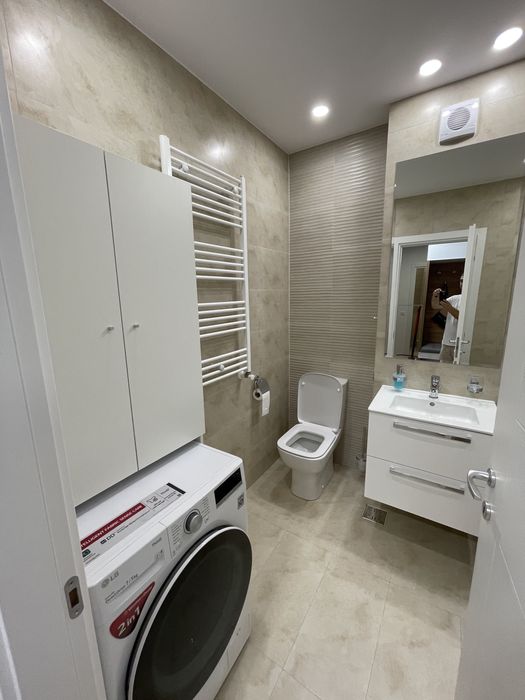 Inchiriez garsoniera Hils Pallady cu parcare privata si metrou langa