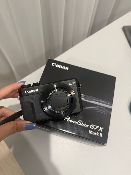 Продам камеру Canon g7x mark ii