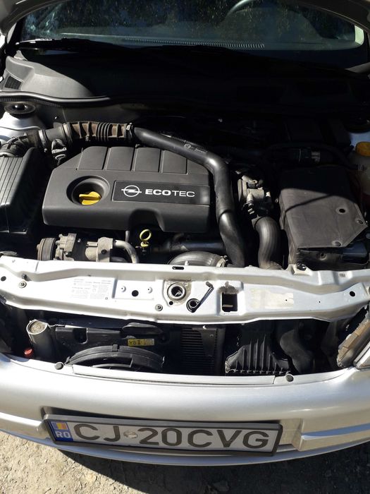 Vand Opel Astra G sedan. An fabricatie 2007.  Km 174250.Pret 1900 euro