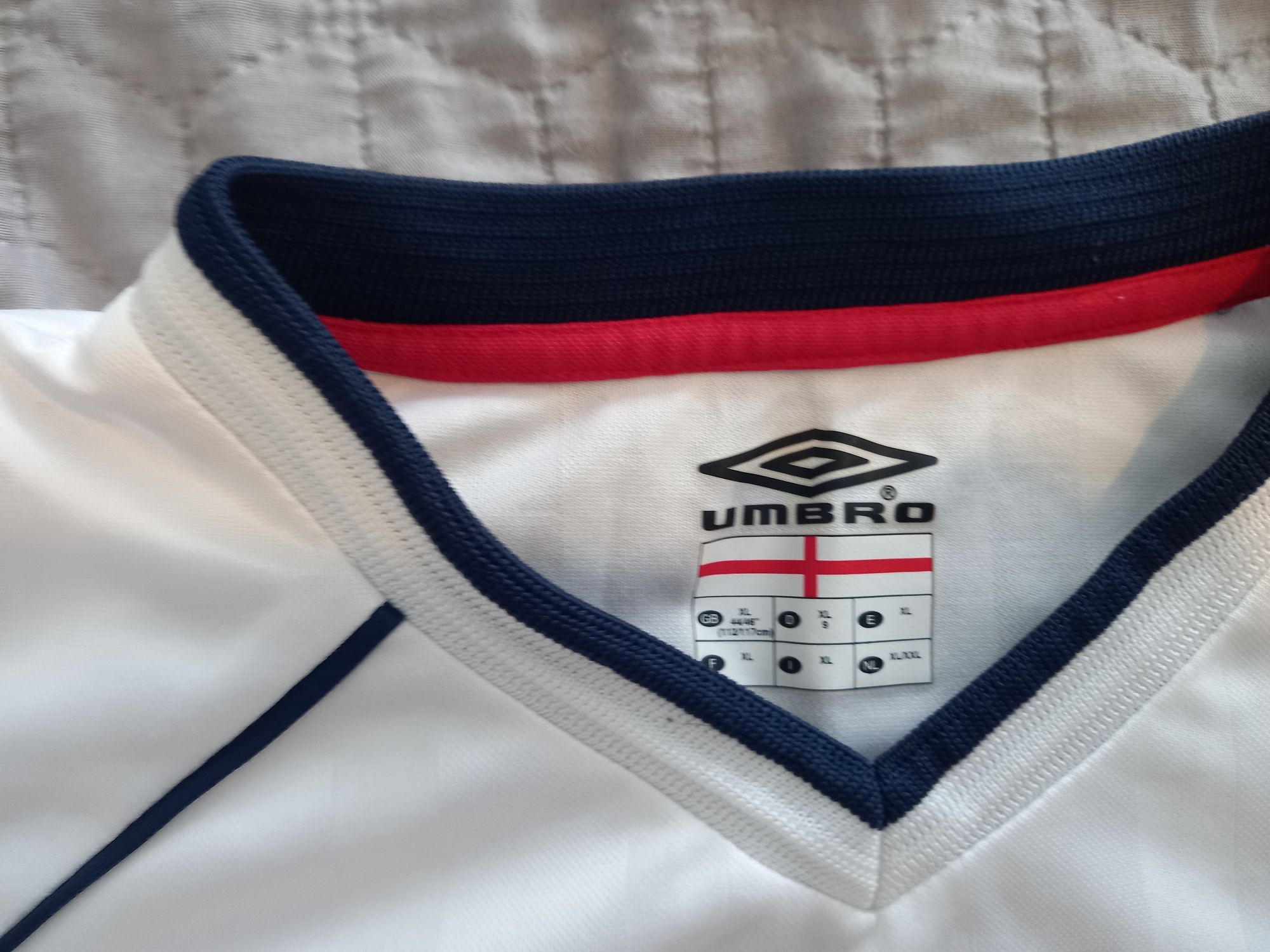 Тениска Umbro English XL