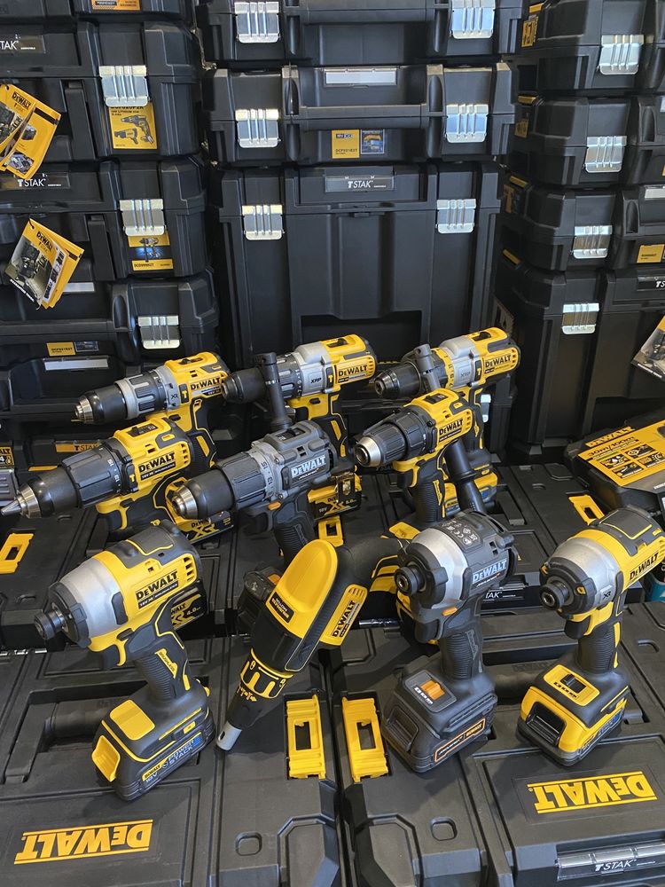 Акумулаторен  Гайковерт DeWALT DCF922P1T