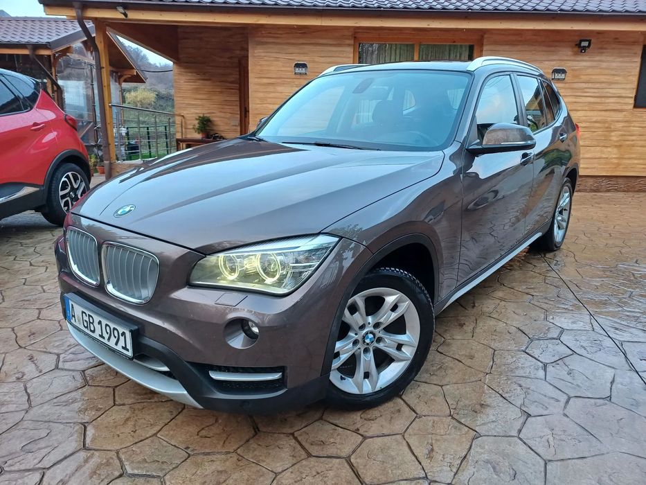 BMW X1 2.0d, 184 cp, pano, 4x4, automat, impecabil