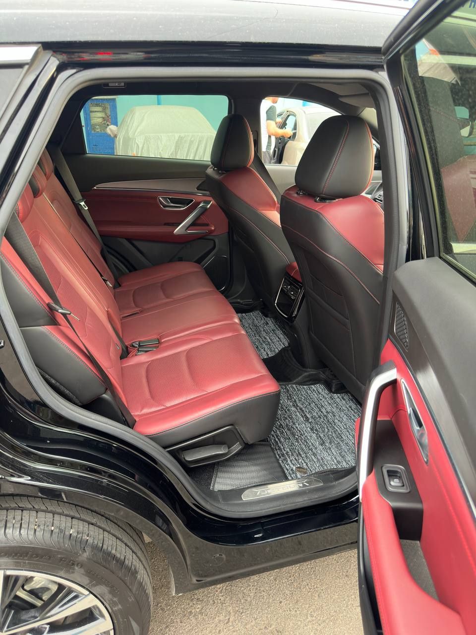 Jetour x 70 plus Arenda vikup boshiga 2.000/3.000 ming bilan