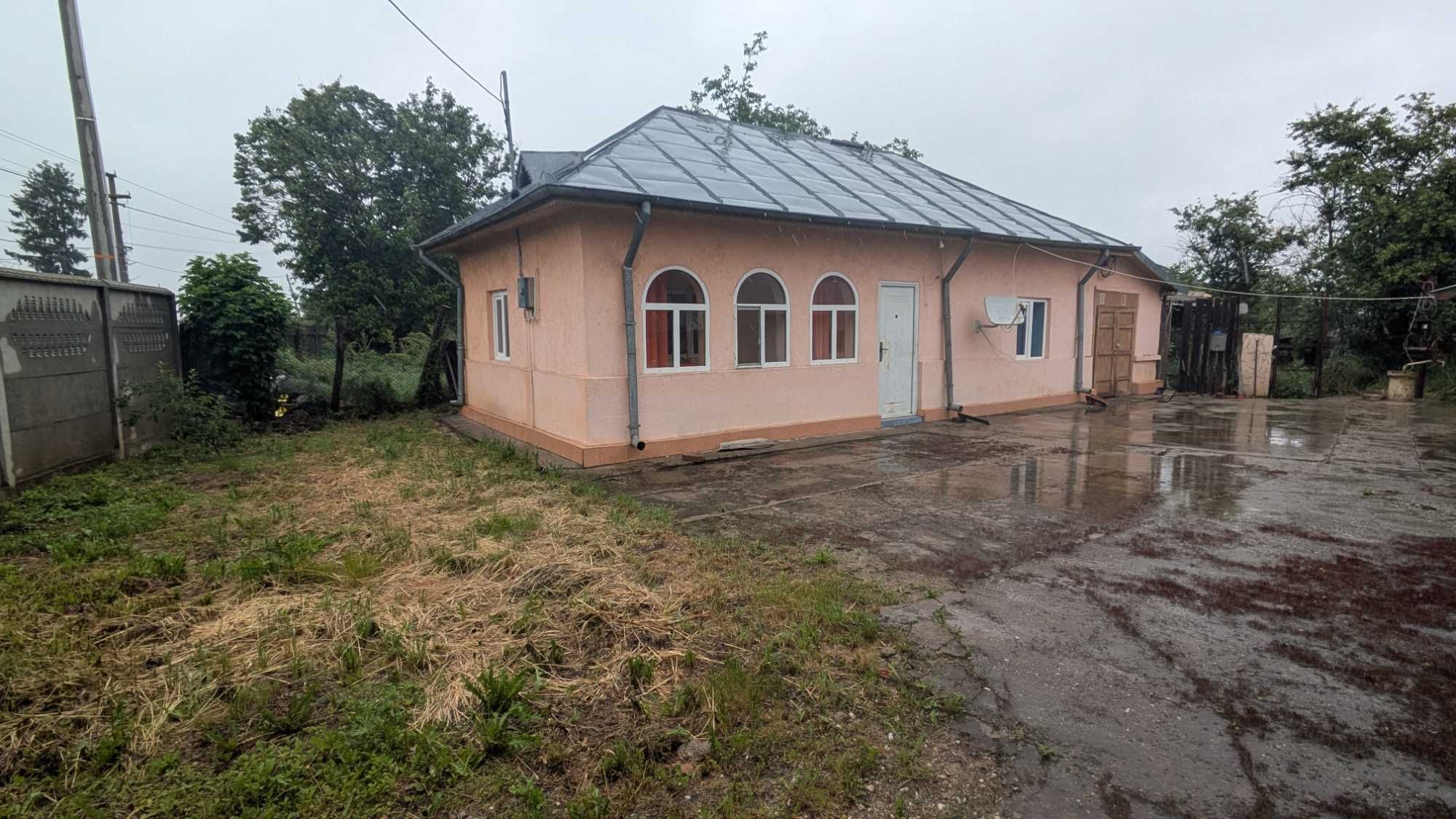 Casă de vânzare plus teren Gălbinași județul Călărași