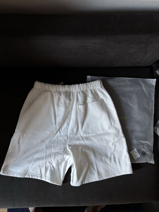 Pantaloni scurti Essentials