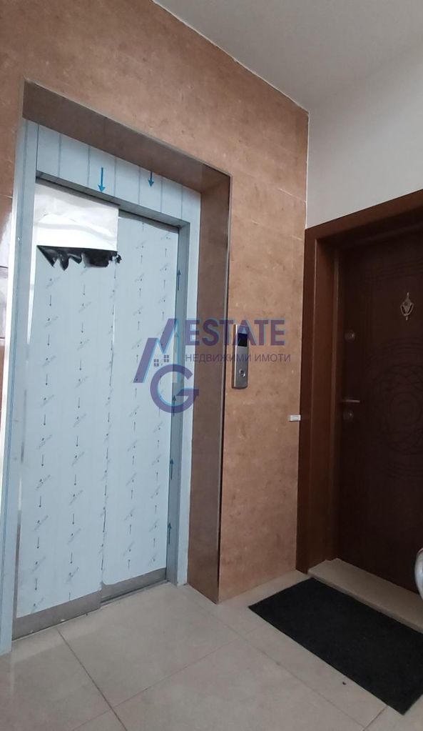 Продава се Тристаен апартамент в Каблешково - 120 кв.м за 780 €/кв.м - Снимка #1