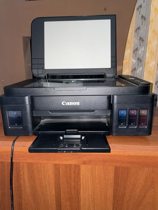 Сотилади Продаётся принтер -CANON-