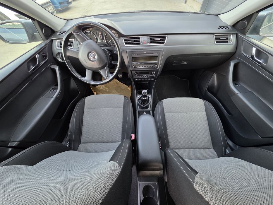 Skoda Rapid limuzină 1.2 Tsi cu Dotări!