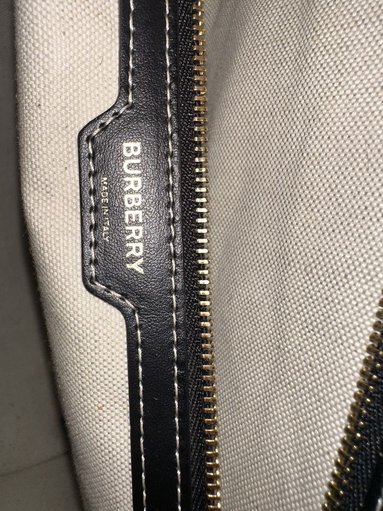 Оригинална чанта BURBERRY