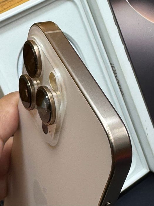 iPhone 16 PRO MAX cu 100 % Viata Bateriei