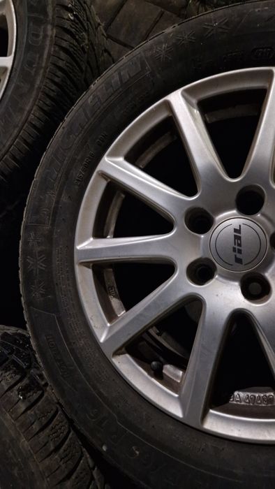 Jante pe 16 pentru Passat B8 cu anvelope de iarna 215/ 60/ R16