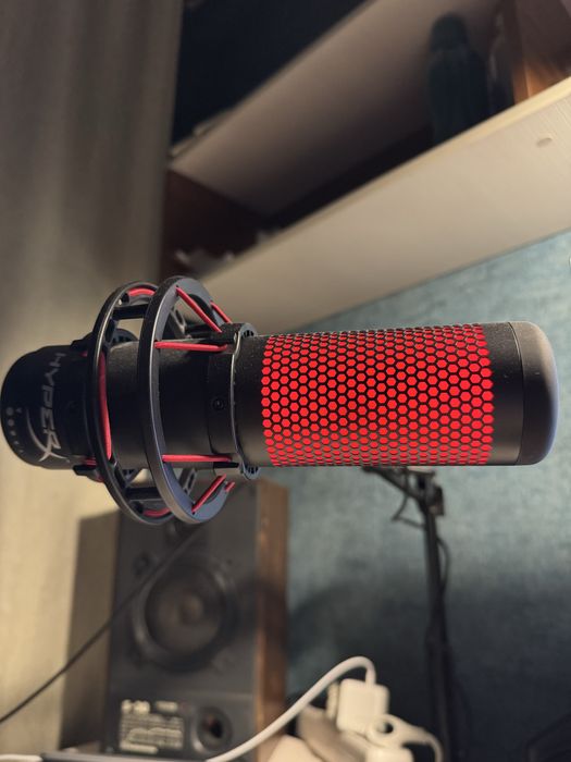 Микрофон HyperX Quadcast