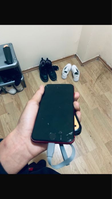 продам иле обмен iPhone SE