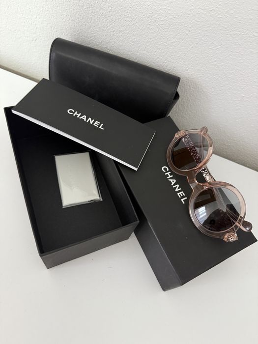 Ochelari de soare  Chanel