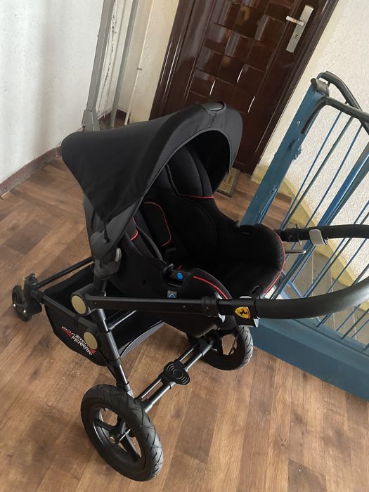 Carucior 3 in 1 Trio Ferrari Beebop, utilizat, in stare foarte buna