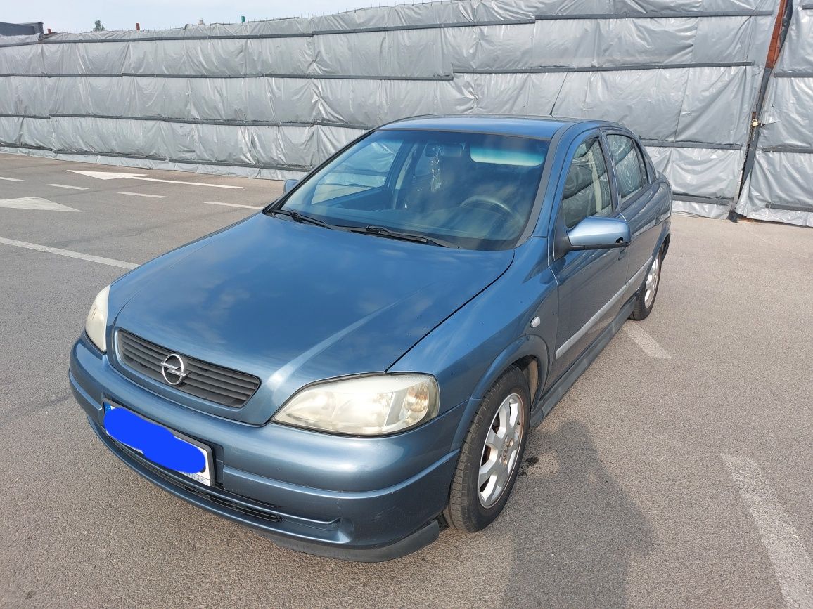 Vând Opel Astra G