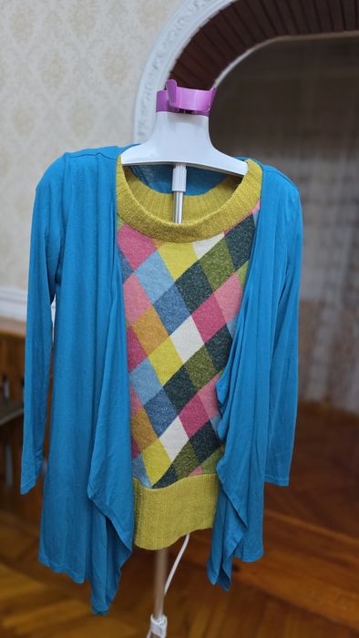 Женская одежда, в отличном состоянии