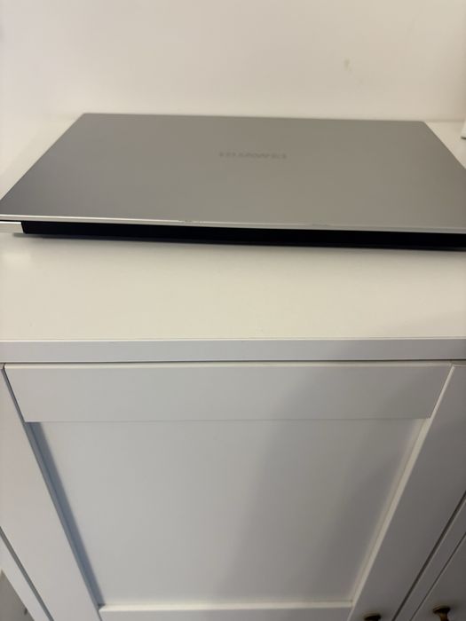 Laptop Huawei MateBook D14 cu Ryzen 5 3500U, 8 GB RAM, SSD 512 GB