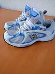 Vând adidași New balance 751,purtați , în stare buna.
