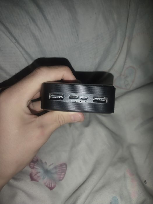 Модели Redmi Power Bank доступны с разной емкостью, например, 10 000 м