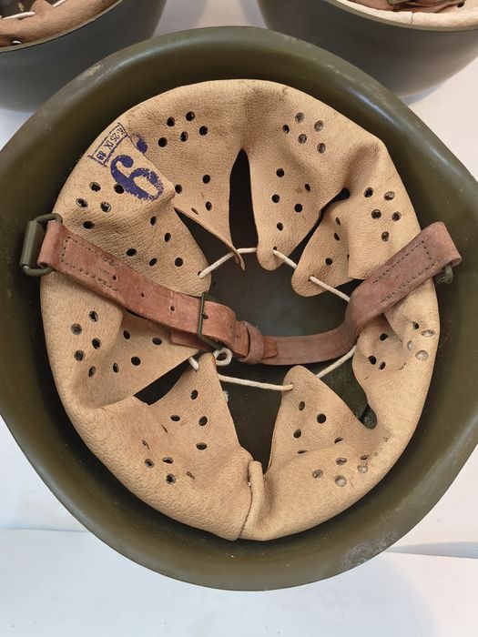 Casca militară, armata