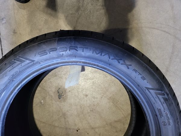 235/50/19 DUNLOP 4бр