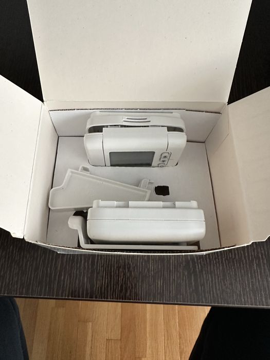 Termostat wifi Honeywell Home NOU