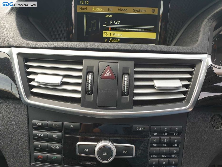 Buton Releu Avarii Avarie Mercedes Clasa E Class W212 2009 - 2012 [C8266]