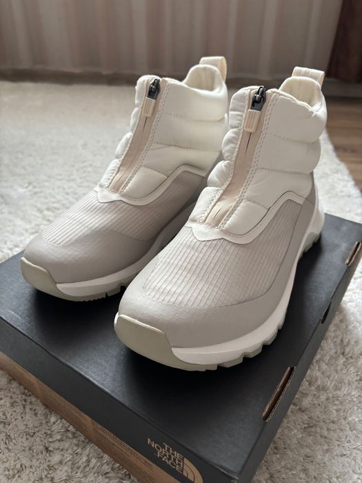 Нови непромокаеми боти The North Face