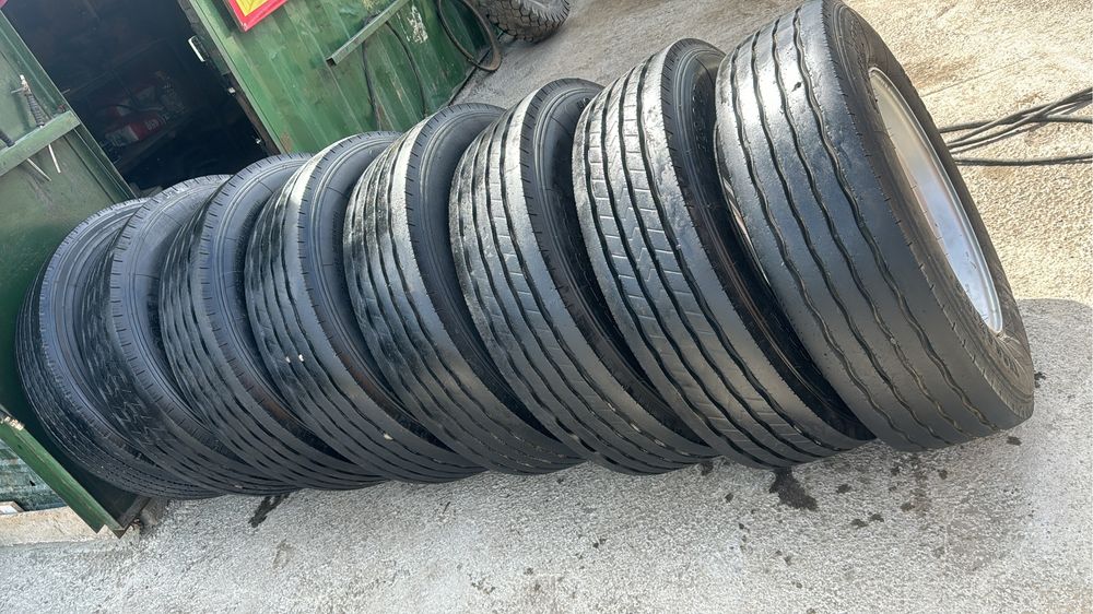 Б/у автошины 275/70/22.5 под клинья