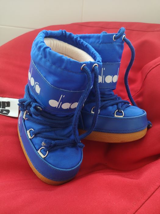 Adidași diferite modele