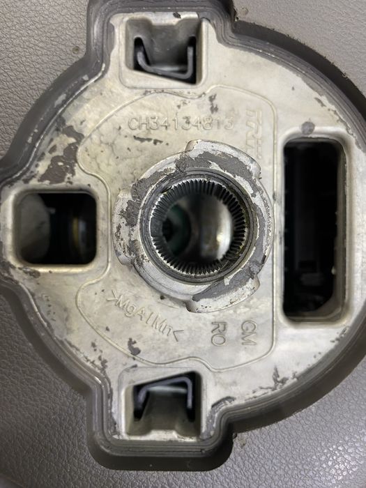 Продам руль от кобальт