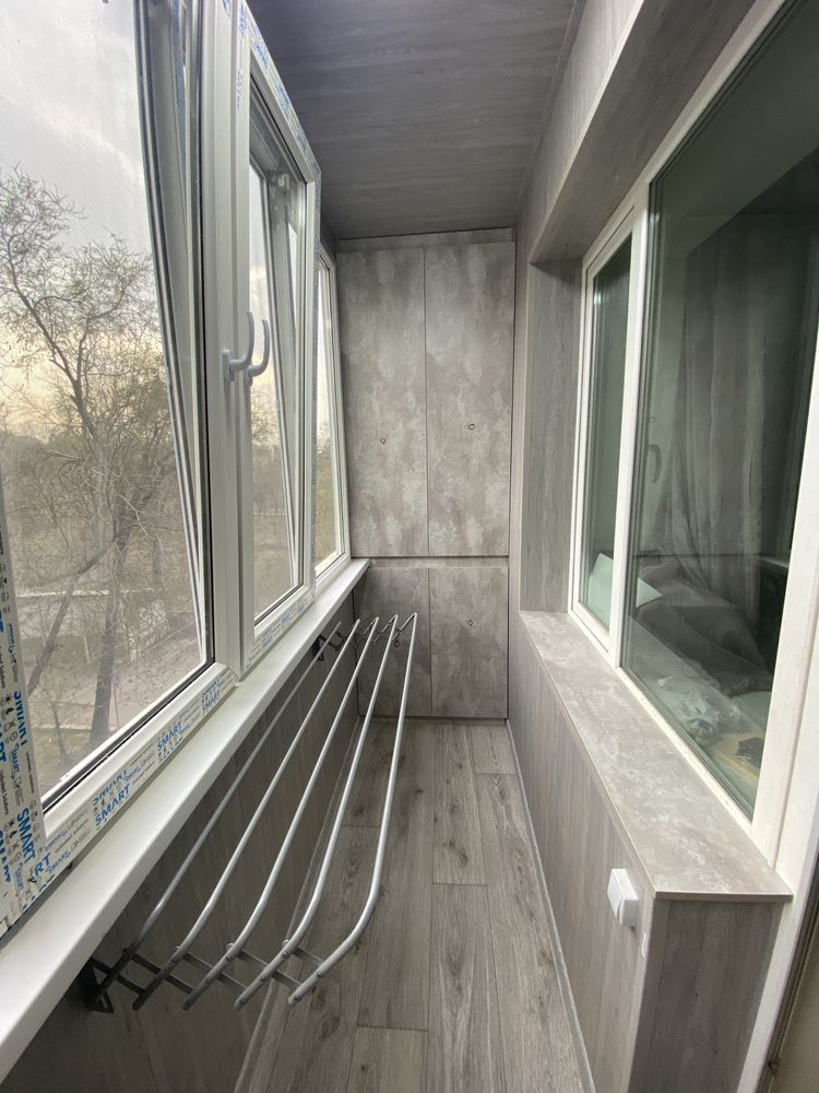 Остекление балкона, утепление балкона, ремонт балкона
