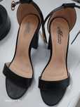 Sandale cu toc elegante
