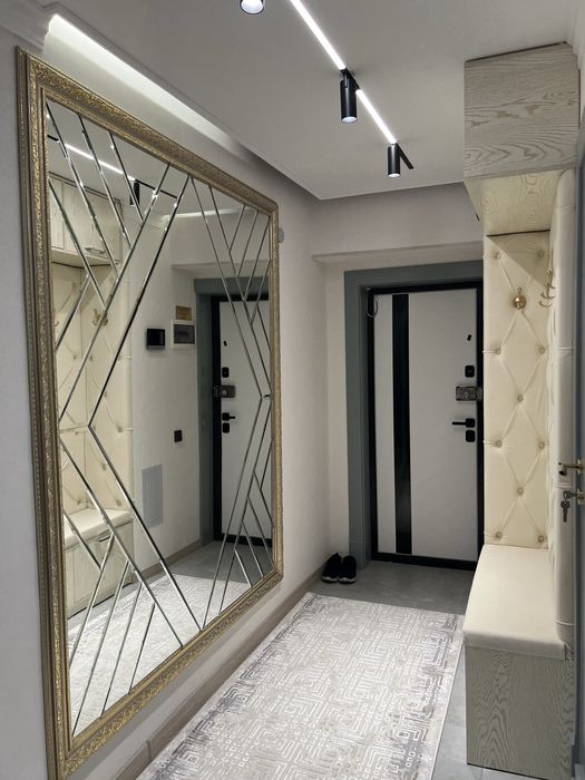 Продаётся 2 комнатная квартира переделанний на 3