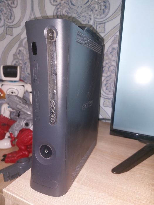 XBOX 360 Игровая приставка