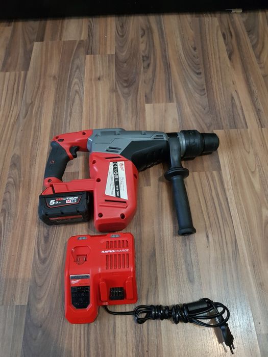 Rotopercutor Milwaukee M18 CHM  impecabil