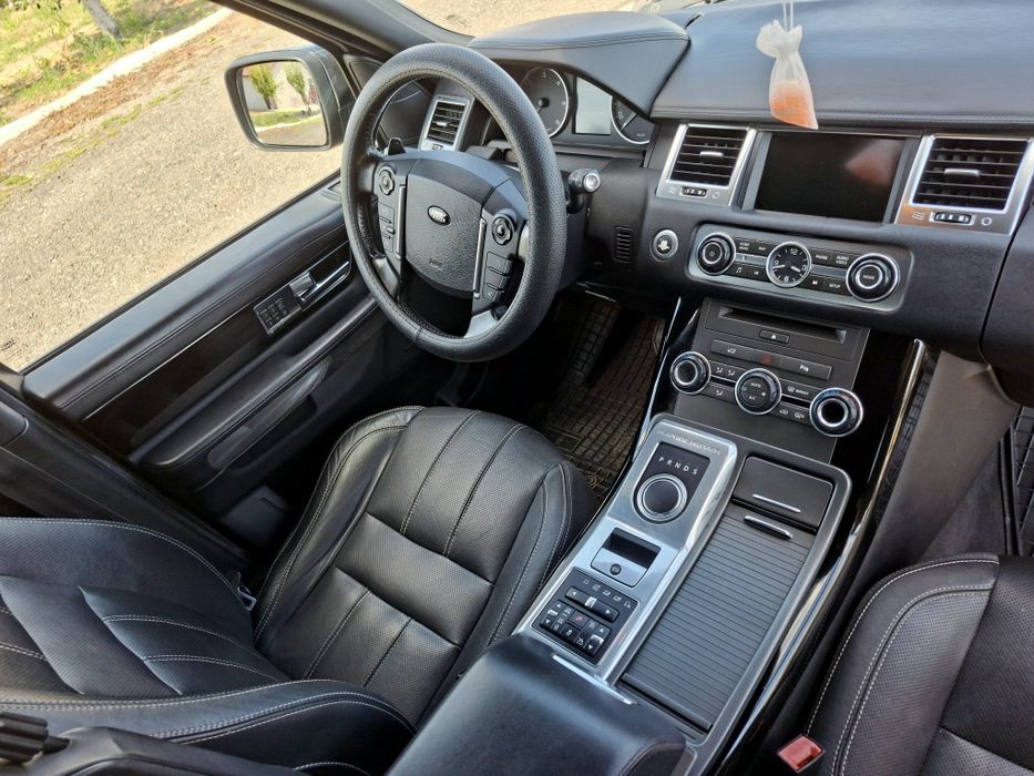 Vând Range Rover Sport 2012
