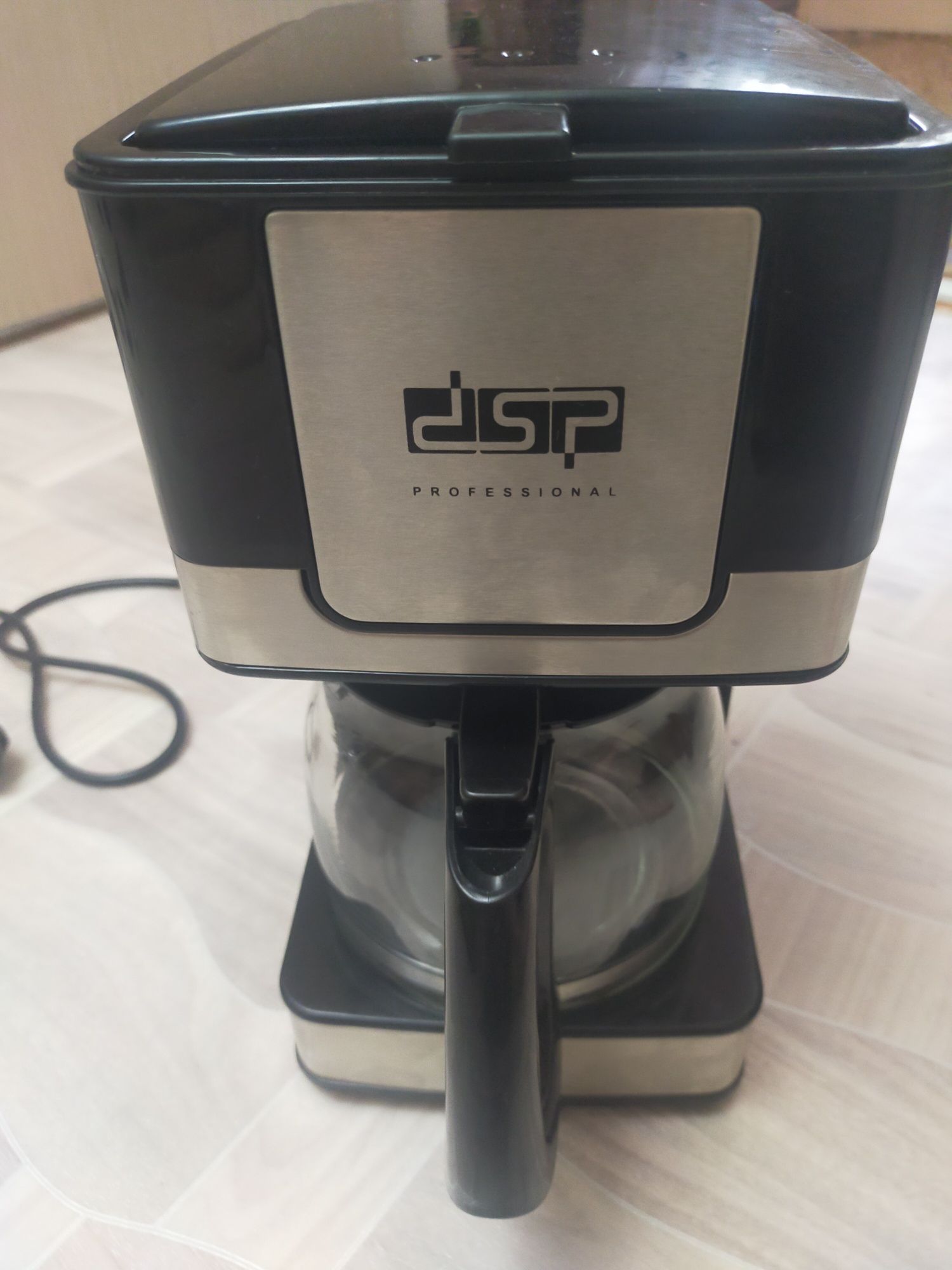 Продам кофемашину DSP KA3024