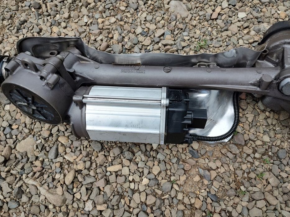 Caseta de directie electrica Skoda Octavia II VW Golf VI Touran Seat L