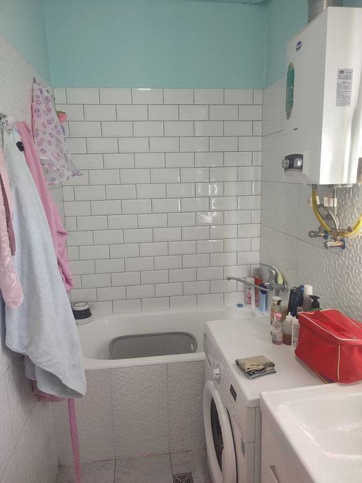 Дом на участке 4.3 сотки 5 комнат недалеко Кадышева