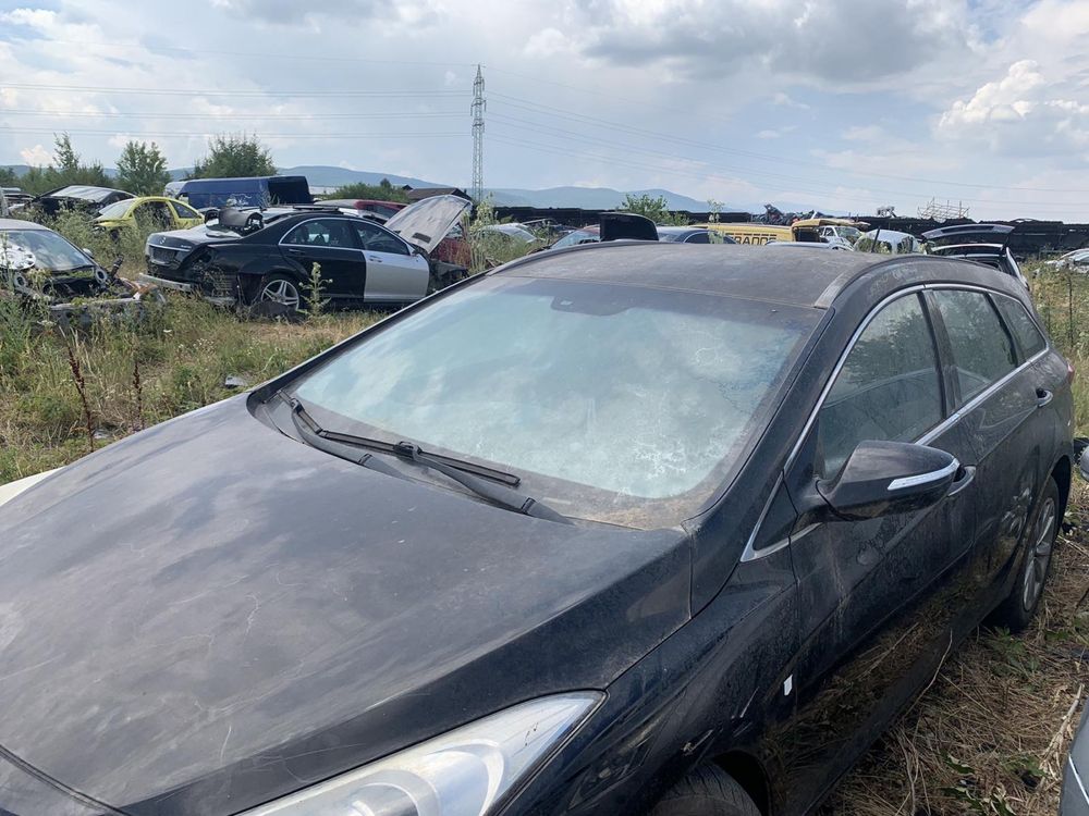 Хюндай i40, 2012 на части