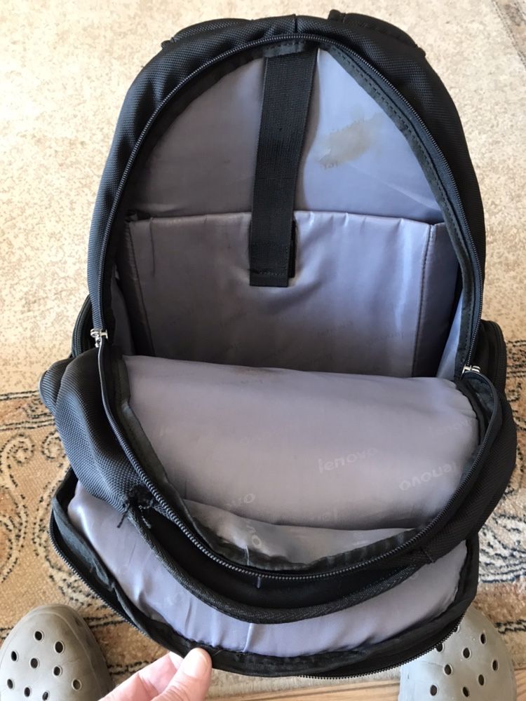 Rucsac laptop Lenovo