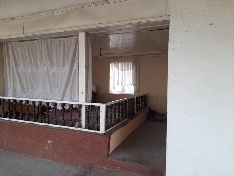 NURAFSHON SH. Uy sotiladi 3 sotix 3 xona