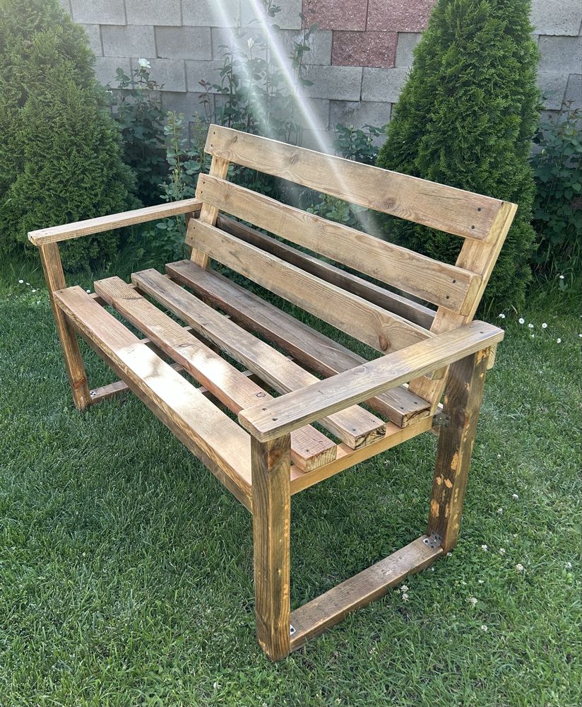 Скамейка ручной работы