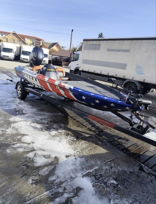 Barca de spinning Warhawk-complet reconditionata in 2023