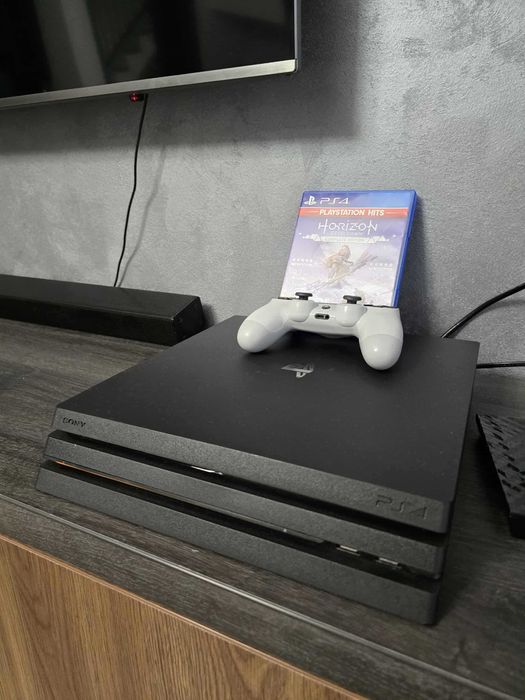 playstation 4 pro 1TB