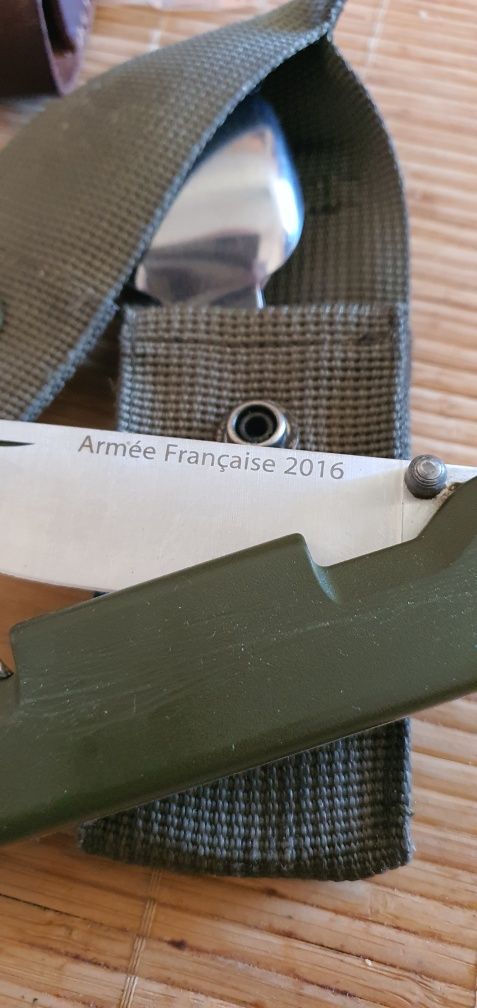 Briceag armata franceza