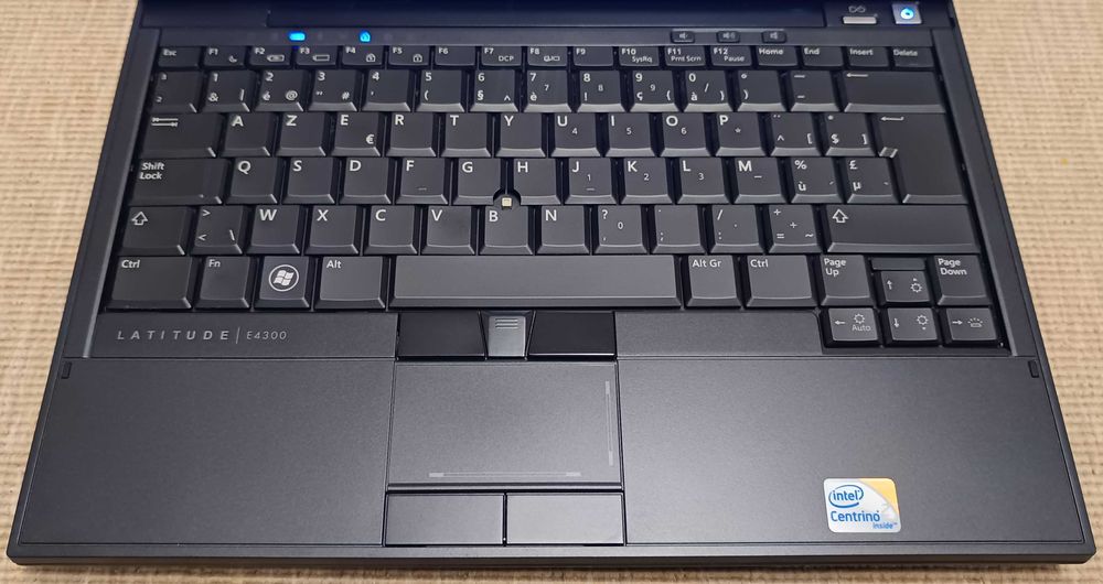 Laptop Dell Latitude E4300 Intel 2.4 Ghz SSD Ram 8Gb 13.''