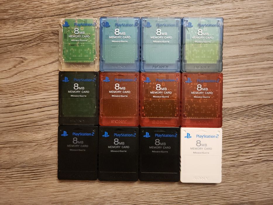 Lot carduri de memorie modate cu FMCB pentru PlayStation 2 (PS2)